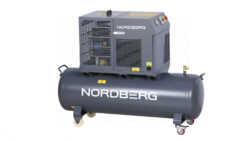 NCF7.5R; Компрессор винтовой. 5.5 кВт. 10 бар. 660 л/мин. ресивер 230 л